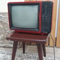 تلویزیون قدیمی سالم