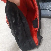 کوله پشتی|کیف، کفش، کمربند|رشت, فلسطین|دیوار