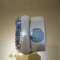 تلفنهای قدیمی|کلکسیون اشیاء عتیقه|ملایر, |دیوار