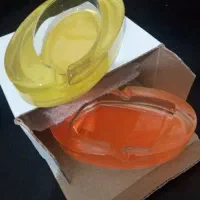 زیر سیگاری نو با کارتن