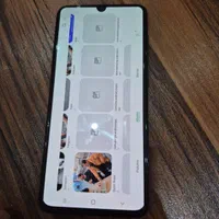 سامسونگ Galaxy A70 با حافظهٔ ۱۲۸ گیگابایت
