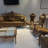 به فروشنده خانم با حسنات جهت فروشندگی مبلمان منوری