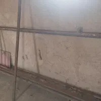 چارچوب اهنی درب اتاق