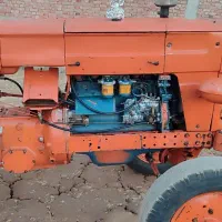 تراکتور رومانی مدل 68