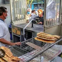 شاطر نونوایی بربری دولتی و ناخن زن خمیر زن