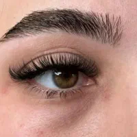 رنگ کار ،مژه کار و شینیون کار حرفه ای|استخدام درمانی، زیبایی، بهداشتی|همدان, |دیوار