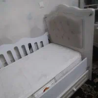 تخت کودک تشک و محافظ تشک
