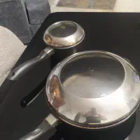 ماهیتابه شیرجوش