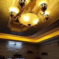 لوستر شیش شاخه و هشت شاخه