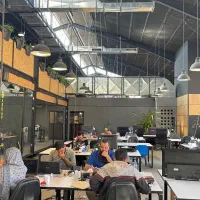 ادمین/تولید محتوا/ساخت تبلیغات/بدون سابقه و تجربه