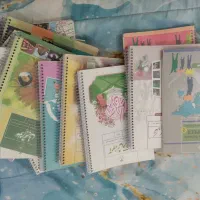 کتب درسی پایه هشتم دارای جلد تلقی و سیمی شده
