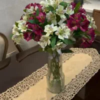 گل و گلدان