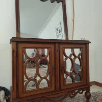 کنسول و آینه