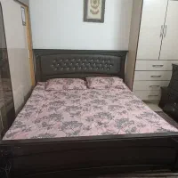 فروش سرویس  تختخواب همراه اینه دراور وپاتختی