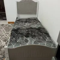 تخت تک نفره