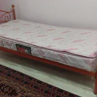 تختخواب یکنفره فلزی با کفی چوبی|تخت و سرویس خواب|تهران, قاسم‌آباد|دیوار