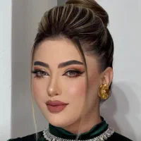 خدمات  و آموزش تخصصی شنیون و میکاپ