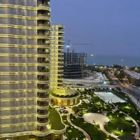 110-متر-برج-طلایی-2-ویو-کامل-دریا