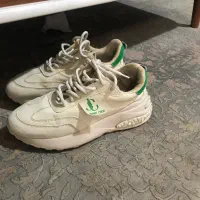 کفش زنانه|کیف، کفش، کمربند|شاهینشهر, خانه کارگر|دیوار