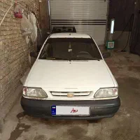 پراید ۸۸ بی رنگ