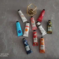 فروش لوازم آرایشی و بهداشتی|آرایشی، بهداشتی، درمانی|خمینیشهر, |دیوار