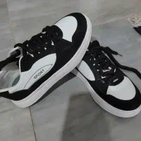 کفش سایز ۴۲