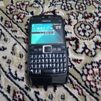 گوشی نوکیا E71