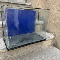 آکواریم شیشه خم