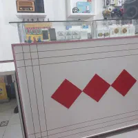 میز پیشخوان و دکور