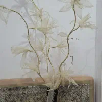 گلدان دکوری بزرگ با گل مصنوعی /شیک و سالم