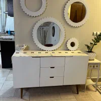 آینه و کنسول