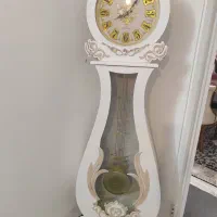 ساعت ایستاده تزئینی