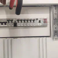 برقکار ساختمان و صنعتی رفع اتصالی و عیب یابی و....|خدمات پیشه و مهارت|اصفهان, رزمندگان|دیوار