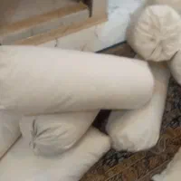 شیش عدد بالش متکایی و شیش عدد لوله ای