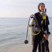 آموزش غواصی حبس نفس استخر با ارائه مدرک بین‌المللی