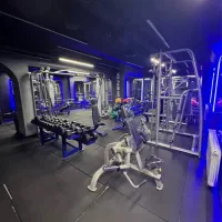 اجاره ۸۰۰متری مناسب باشگاه