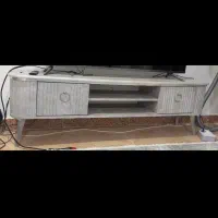 میز تلویزیون کاملن سالم