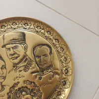 بشقاب دیوار کوب|کلکسیون اشیاء عتیقه|ملایر, |دیوار