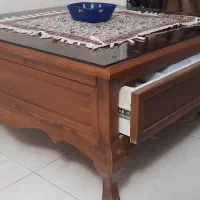 میز جلو مبلی نراد با شیشه ضخیم