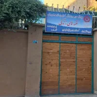 استخدام نیروی خدمات