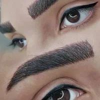 آموزش و خدمات آرایش دائم میکروپیگمنتیشن و فیبروز