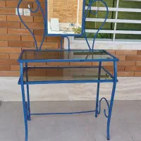 میز و آینه
