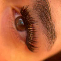 مژه|خدمات آرایشگری و زیبایی|رشت, رودباری|دیوار