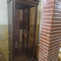 بوفه و ساعت ایستاده