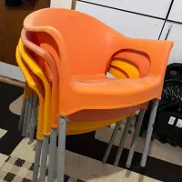 صندلی ناصرپلاستیک پایه فلزی