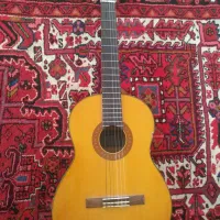 گیتار یاماها c70