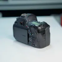 دوربین کنون Canon 6D mark 2|دوربین عکاسی و فیلم‌برداری|تهران, فردوسی|دیوار