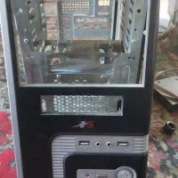 لوازم کامپیوتر به فروش میرسد