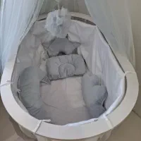 گهواره متحرک نوزاد