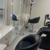 اجاره لاین ناخن و کراتین تراپی مو در سالن زیبایی